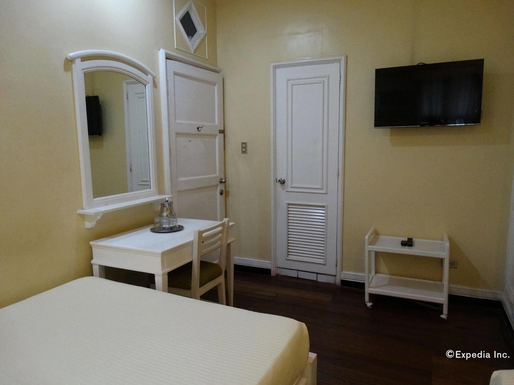 Malate Pensionne Manila Eksteriør bilde